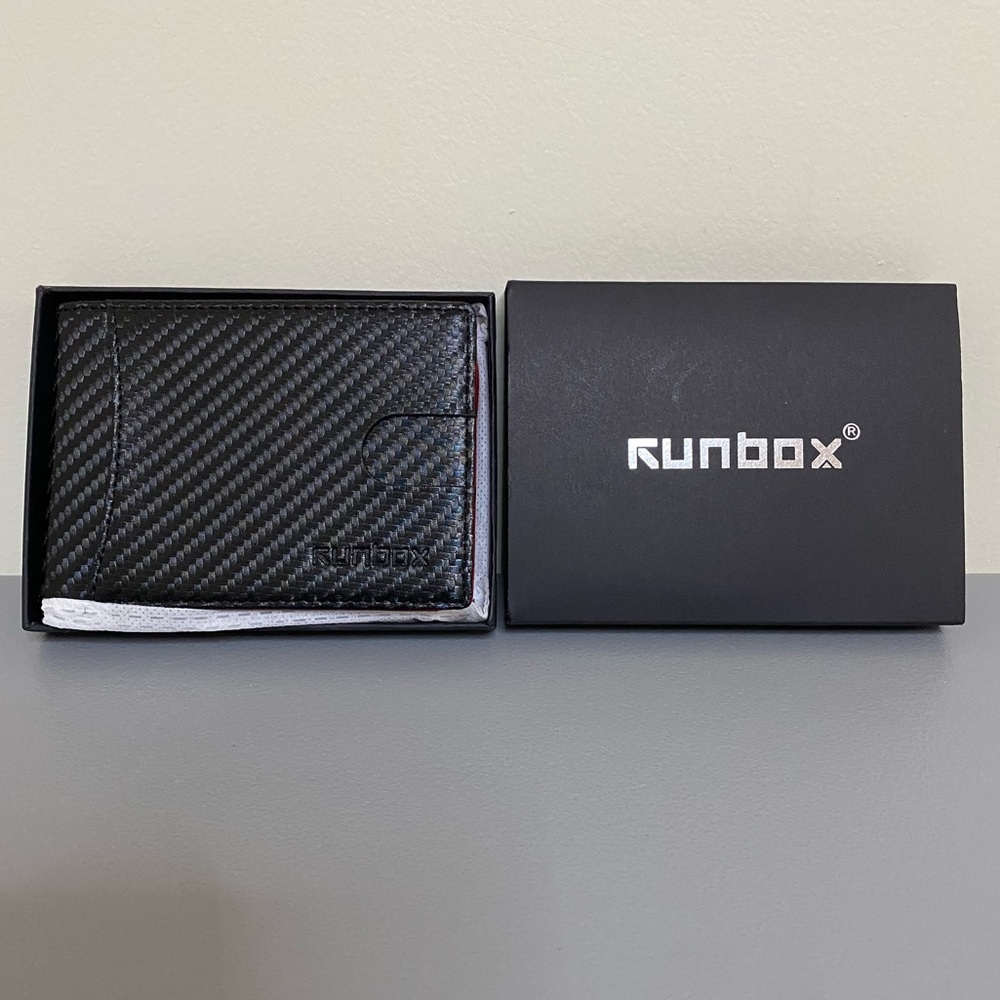 Runbox RFID Black & Red Slim Wallet New